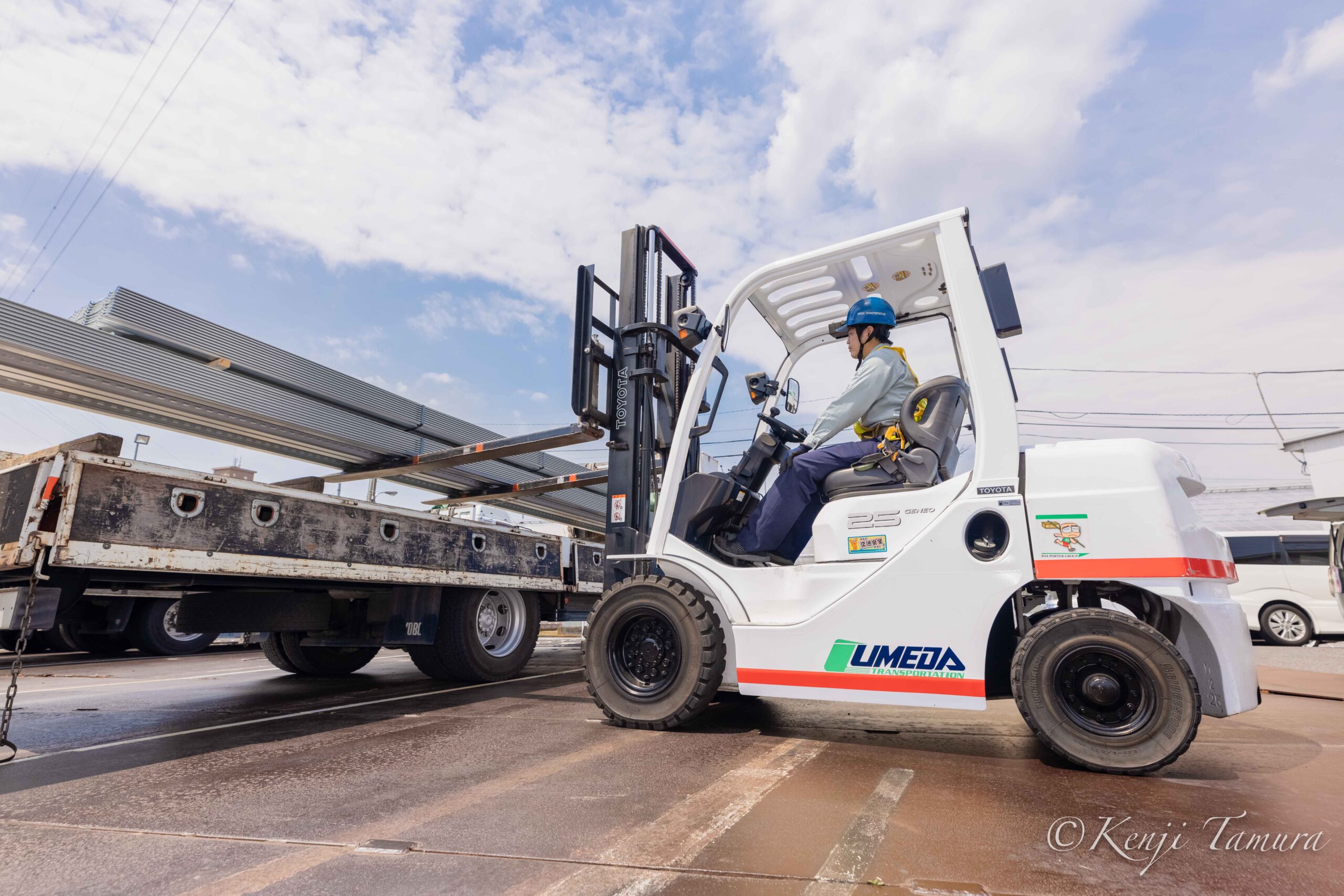 梅田運輸株式会社/ウイング東京21協同組合/日本ローカルネットワークシステム協同組合連合会 関東地域本部（JL関東）所属