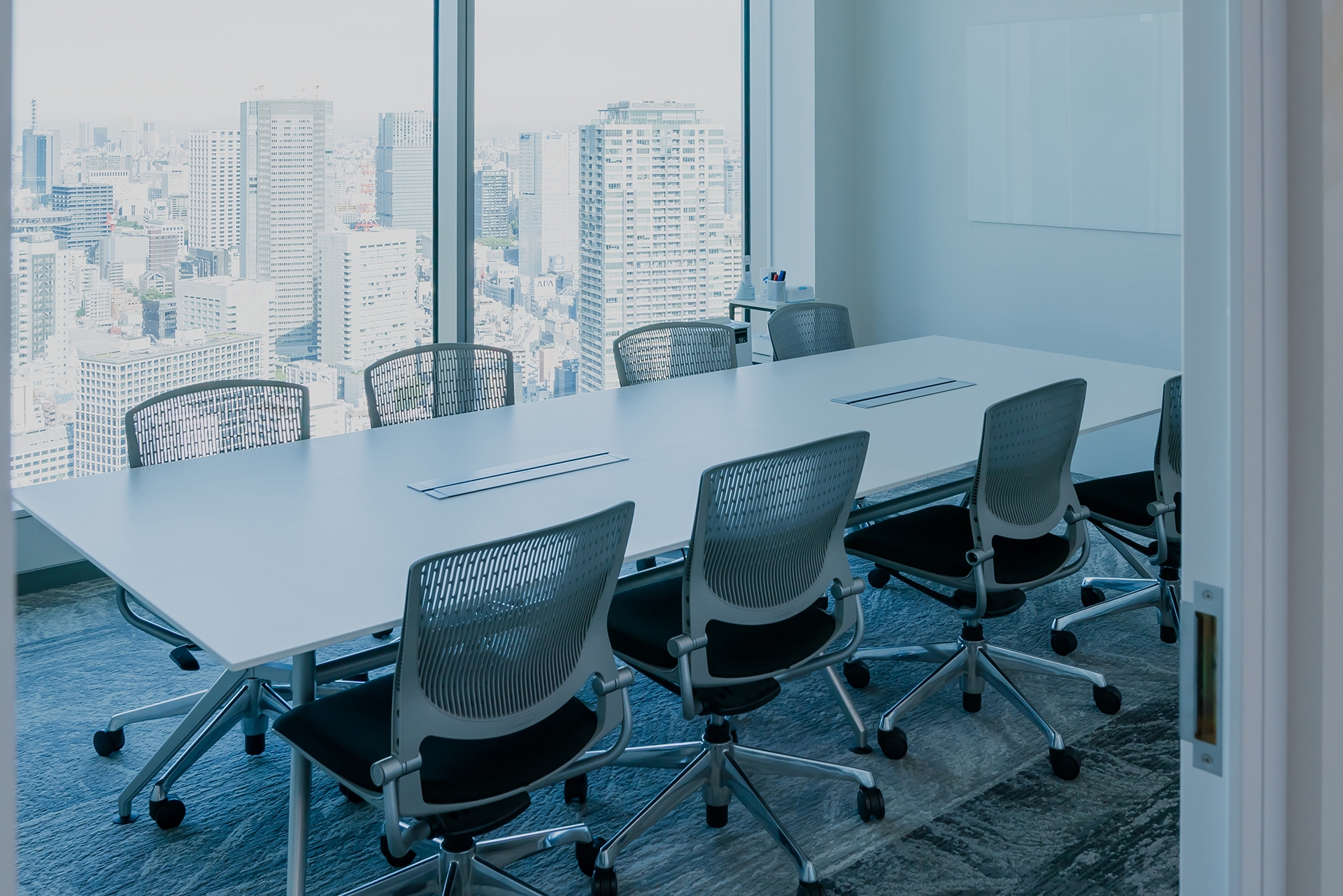 アーク引越センター株式会社/ウイング東京21協同組合/日本ローカルネットワークシステム協同組合連合会 関東地域本部（JL関東）所属