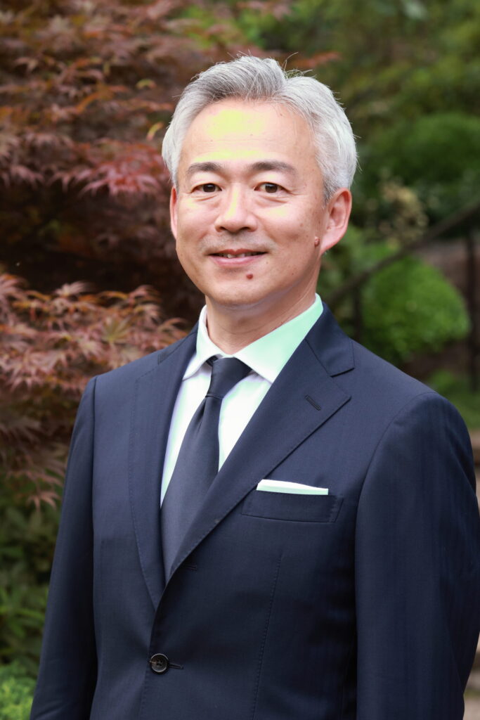 新寿堂運輸株式会社　代表取締役　國澤 大介